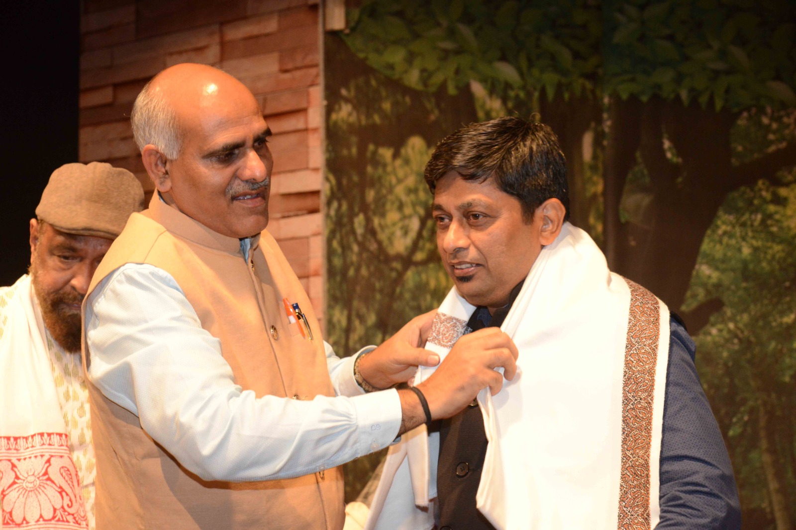 Dr. Mukesh Gautam award ceremony